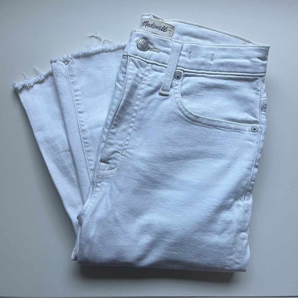 Madewell classic straight white jeans, size 6T.